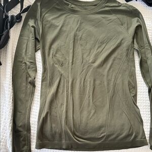 Lululemon Athletica Forest Green Long Sleeve Top